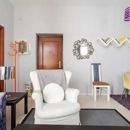 Apartment Ubicacion Junto Catedral A Acond Y Wifi Seville