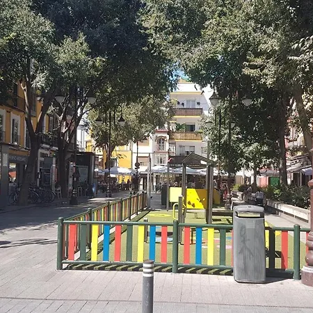 Ubicacion Junto Catedral A Acond Y Wifi *